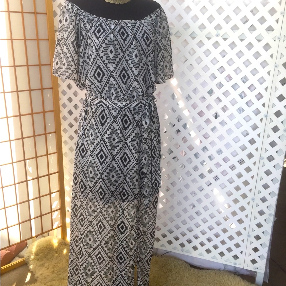 Halo Black and White Maxi Dress